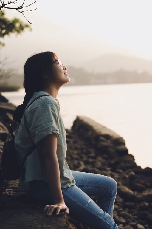 Mindful Breaks You Can Take in Five Minutes